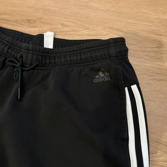 Adidas Women's Essentials 3-Stripes Fleece Jogger Sweatpants/BLACK/Size M - Picture 8 of 9
